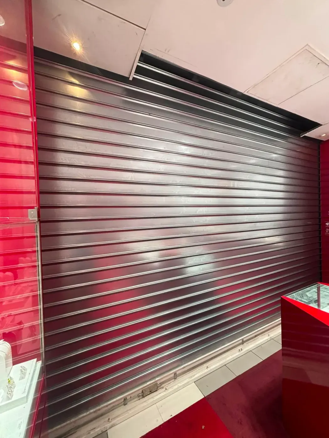 Installation et pose de rideau métallique à Sarcelles