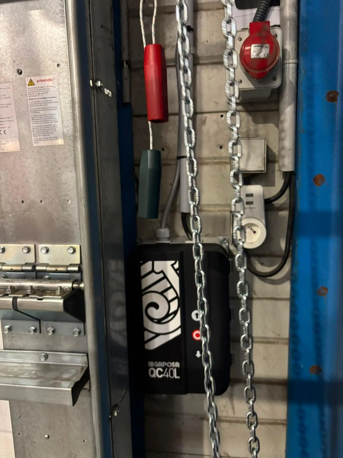 Motorisation de rideau métallique à Sarcelles